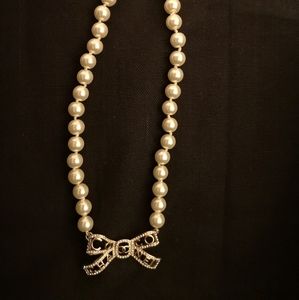 Chanel bow choker